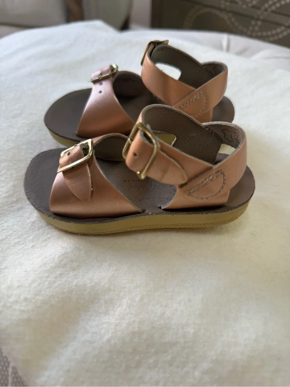 Children's Metallic Rose Gold Buckle Sandals - Adjustable Straps Size 5